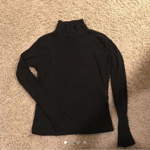 Brandy Melville turtleneck top
